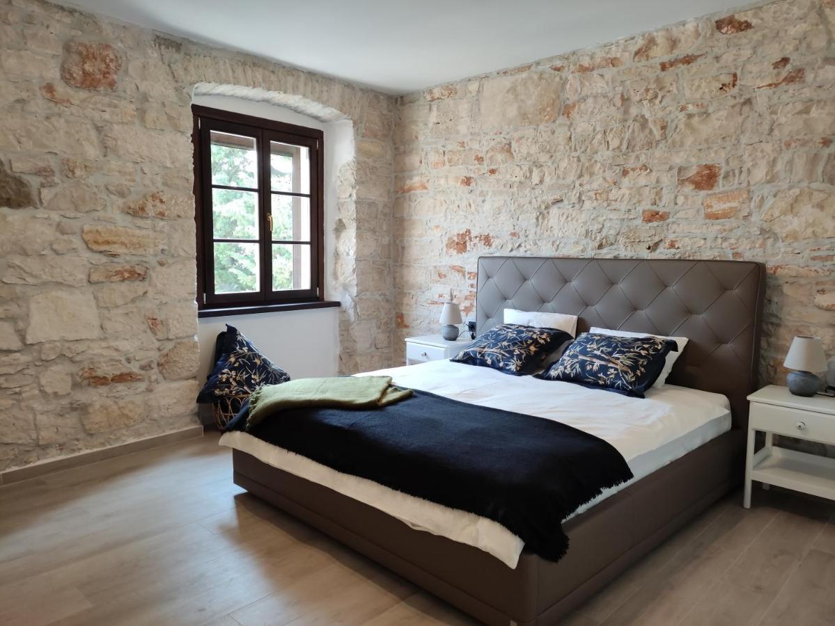 Apartvilla Castropola Экстерьер фото