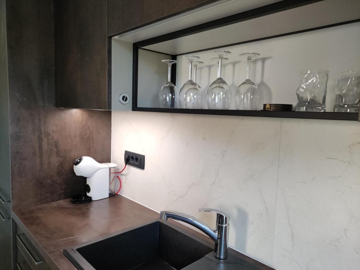 Apartvilla Castropola Экстерьер фото