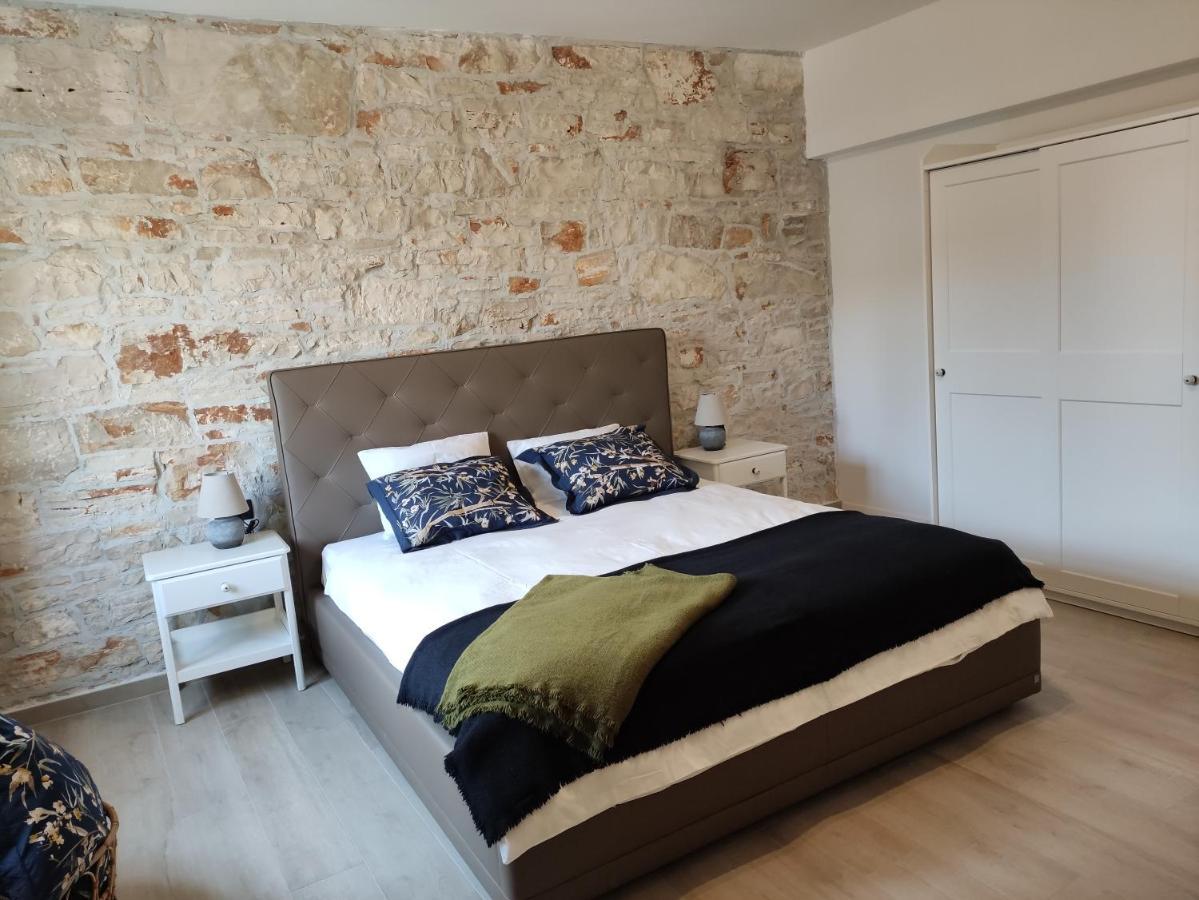 Apartvilla Castropola Экстерьер фото
