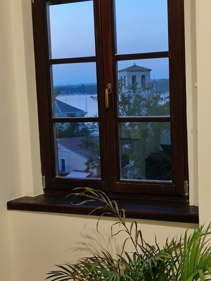 Apartvilla Castropola Экстерьер фото