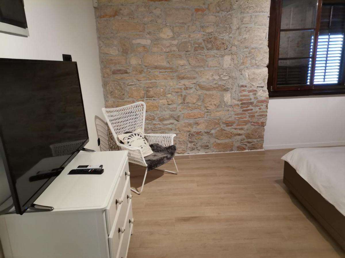 Apartvilla Castropola Экстерьер фото
